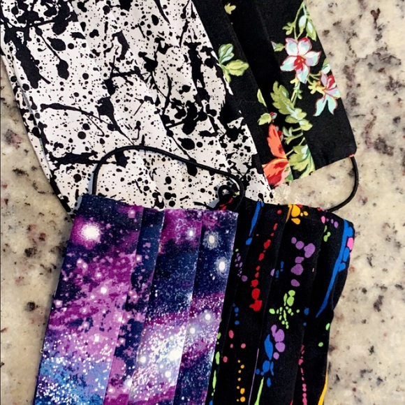 Mask-floral - Picture 2 of 2